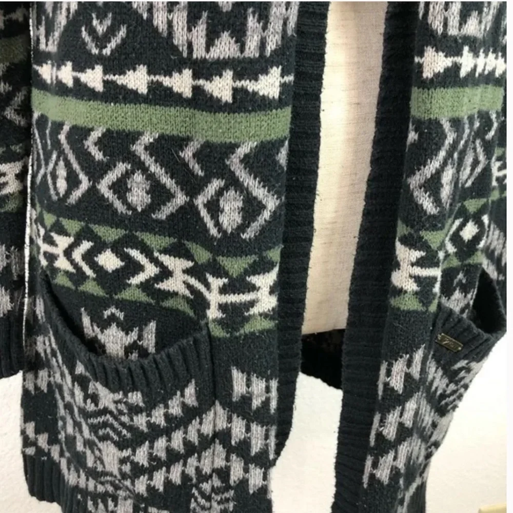 Roxy Aztec Tribal Print Long Line Open Front Boyfriend Cardigan - Green Black